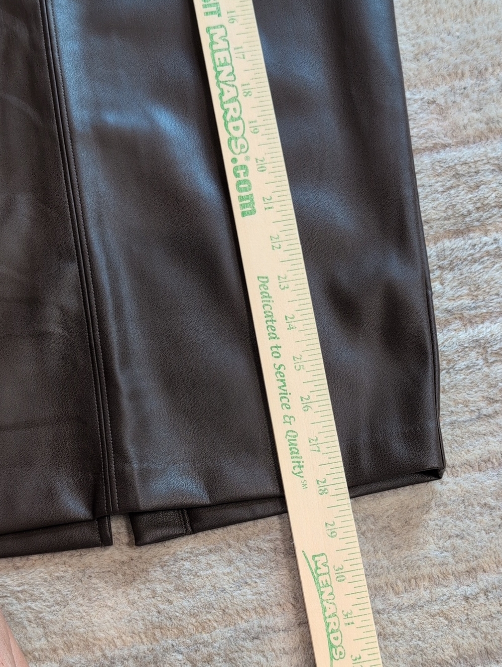 abercrombie Faux Leather Pencil Skirt in Milk Chocolate M - Picture 3 of 8